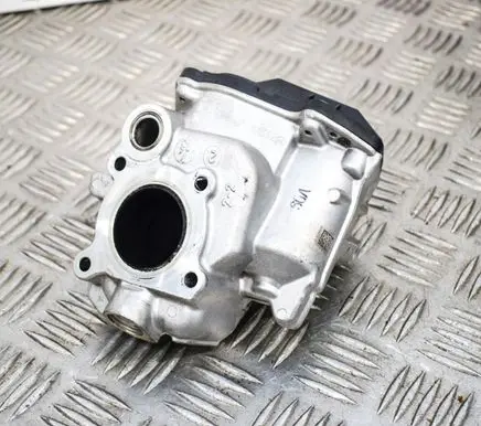 Mercedes-Benz E W212 EGR valve A6511400760