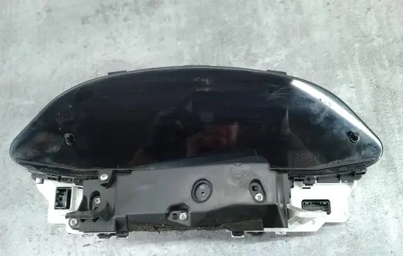 Speedometer (instrument cluster)