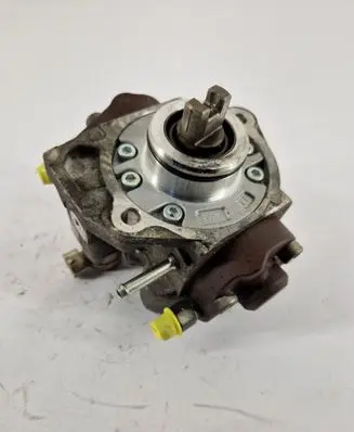 Mitsubishi Outlander Fuel injection high pressure pump 1460A043