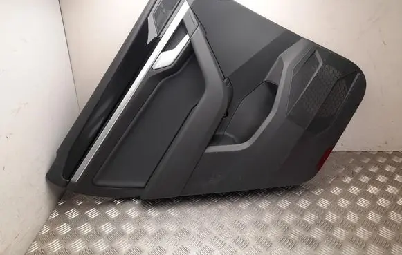 Volkswagen Touareg III Front door card panel trim 760867211G