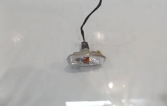 Hyundai i30 Front fender indicator light
