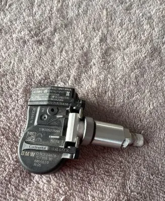 BMW 3 F30 F35 F31 Tire pressure sensor 6855539 70735510