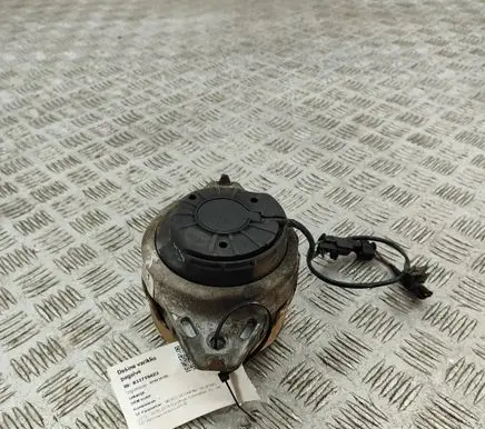 Mercedes-Benz GL X166 Engine mount bracket A1662406917