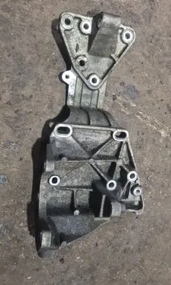 Volvo V60 Generator/alternator bracket 31316673