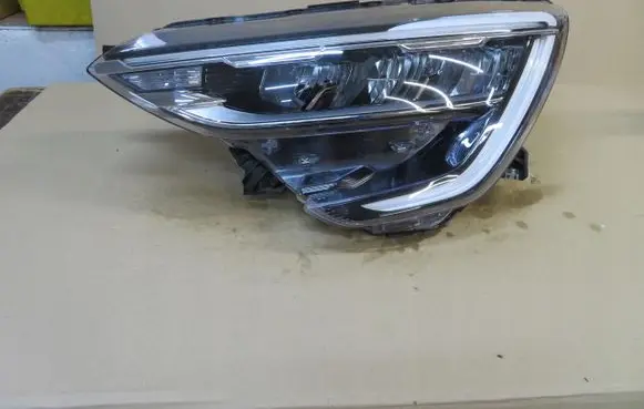 Renault Arkana Headlight/headlamp 260603632R