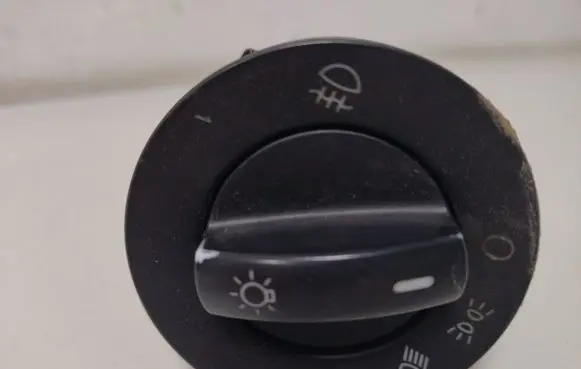 Volkswagen Touareg I Light switch 7L6941431P