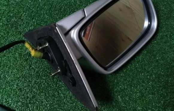Toyota Corolla E120 E130 Front door electric wing mirror 010117 MIRROR010117