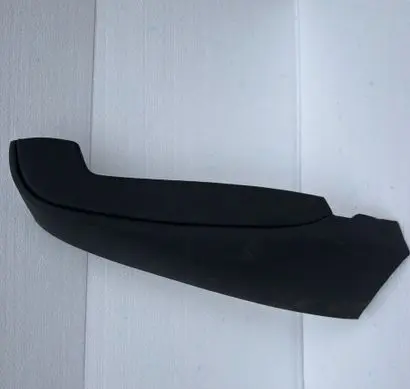 BMW 4 G22 G23 G24 G26 Rear seat side top trim 9476024