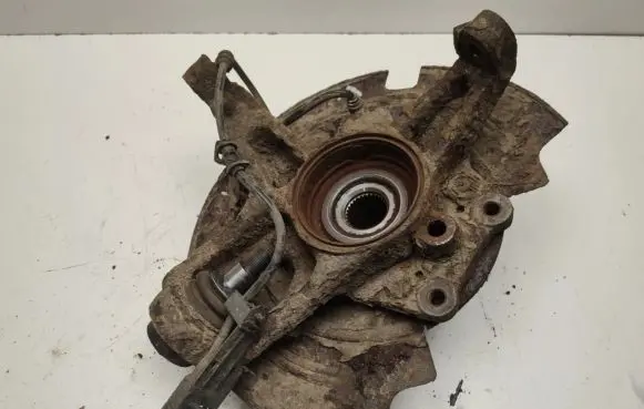 Mercedes-Benz ML W163 Rear wheel hub A1633500508