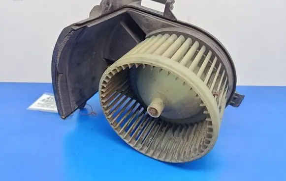 Heater fan/blower