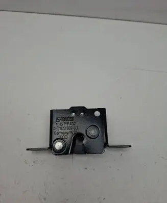 Engine bonnet/hood lock/catch