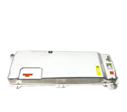 Voltage converter inverter