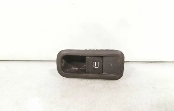 Skoda Fabia Mk2 (5J) Electric window control switch 5J0867435 8103909
