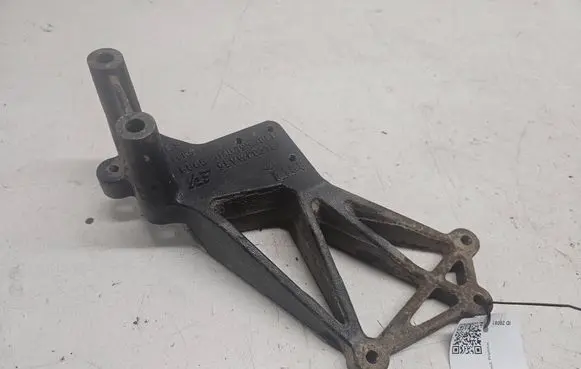 Seat Alhambra (Mk1) Engine mounting bracket 7M0199308B