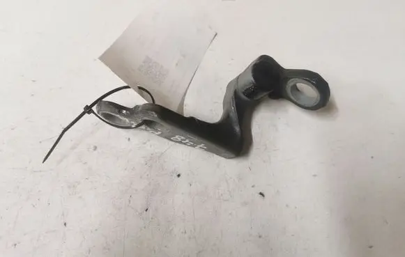 Ford C-MAX I Front door upper hinge 3M5R22600AH
