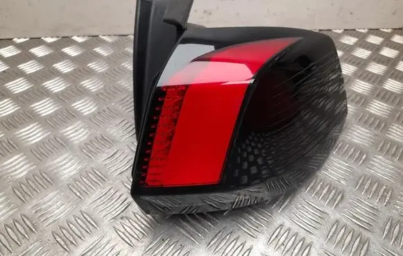 Rear/tail lights