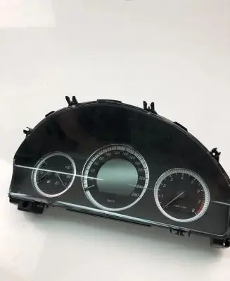 Mercedes-Benz C W204 Speedometer (instrument cluster) A2049002502