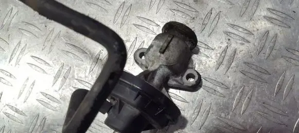 Volkswagen Polo EGR valve 038131501c 7.22477.02