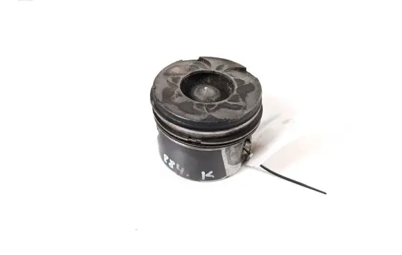 Mercedes-Benz S W220 Piston with connecting rod