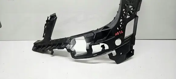 Mercedes-Benz C W204 Front bumper mounting bracket A2048850765