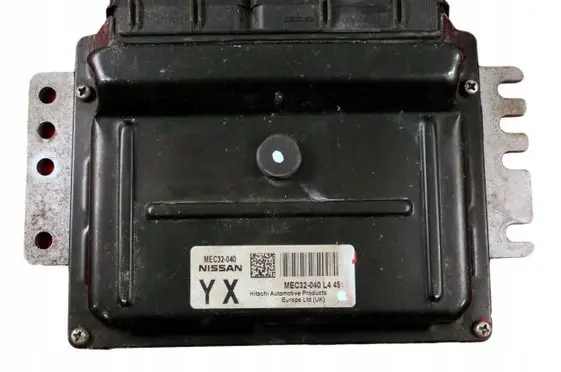 Nissan Micra Engine control unit/module MEC32040