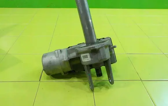 Opel Mokka Power steering pump 527742743