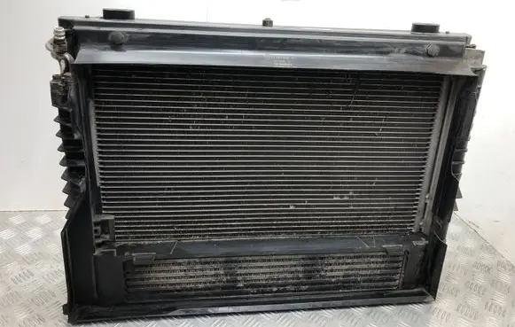 BMW 5 E60 E61 Radiator set 7787830 22793115 7800989