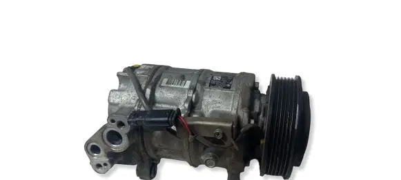 BMW 1 F40 Air conditioning (A/C) compressor (pump) 7948797