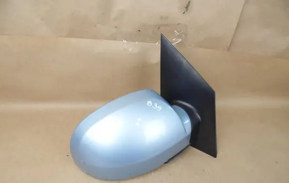 Hyundai Getz Front door electric wing mirror 000000