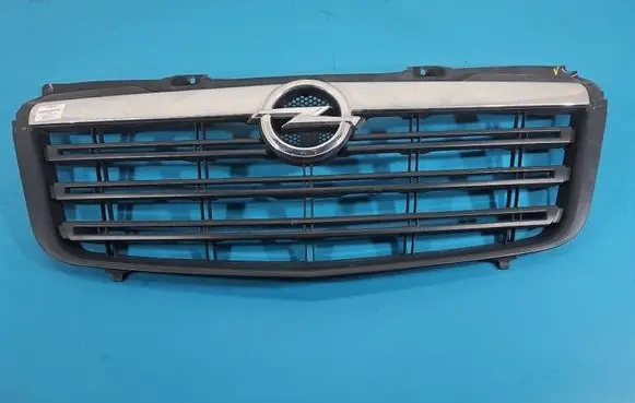 Opel Movano B Front bumper upper radiator grill 623109857R IMPRK1534651