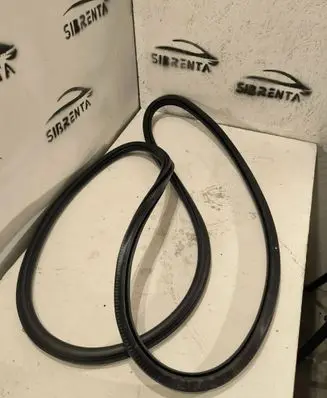 Audi Q3 8U Rubber seal front coupe door 