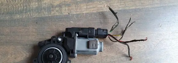 KIA Optima Rear door window regulator motor 403951A8