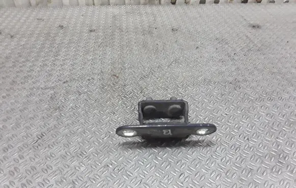 Toyota Corolla Verso E121 Tailgate/trunk/boot hinge