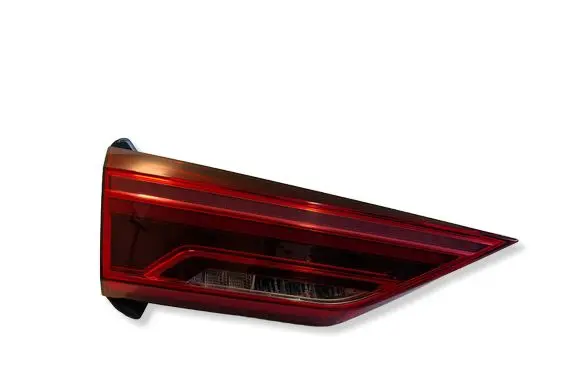 Audi Q3 F3 Tailgate rear/tail lights 83A945093D