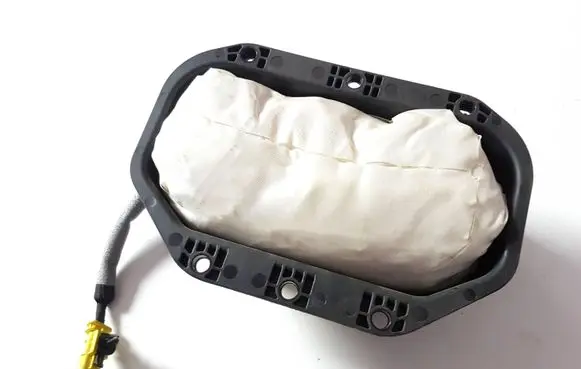 Opel Astra J Passenger airbag 610231500A 367416257 609281800C