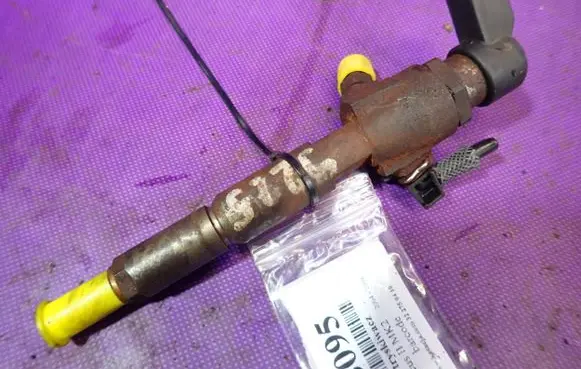 Ford Focus C-MAX Fuel injector 4M5Q9F593AD