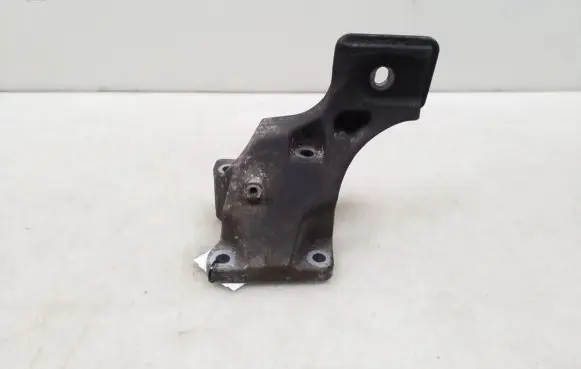 Land Rover Range Rover Sport L320 Engine mounting bracket 4H226037AA
