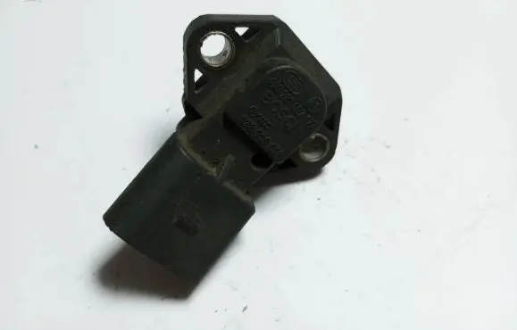 Volkswagen PASSAT B6 Air pressure sensor 038906051 0281002177
