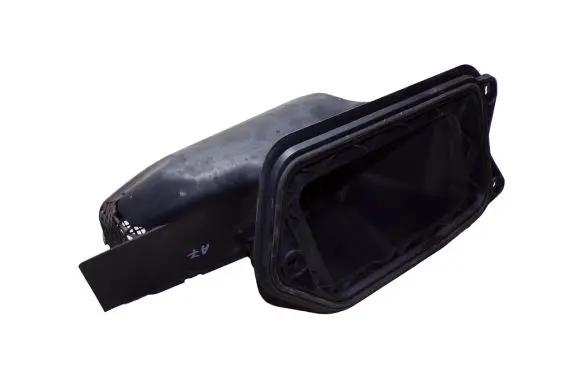 Audi A7 S7 4G Air intake duct part 4G2819904