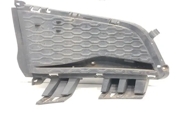 Front bumper lower grill
