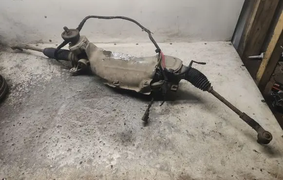 Volkswagen Golf V Steering rack 7805501266