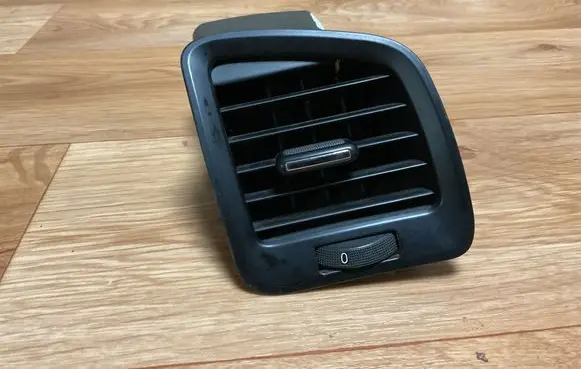 Opel Insignia A Dashboard side air vent grill/cover trim 13321921 0909011