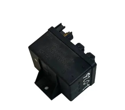 Glow plug pre-heat relay