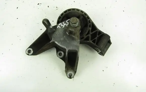Opel Insignia A Gearbox mounting bracket 13228285