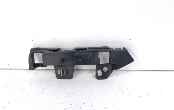 Opel Zafira C Front bumper mounting bracket 13356871