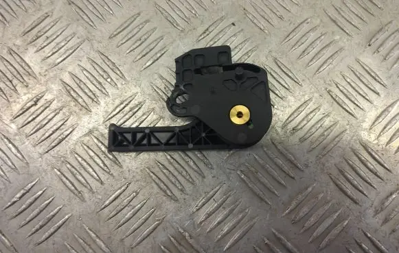 Jaguar XF X250 Engine bonnet (hood) release handle