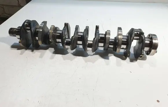 BMW 5 E60 E61 Crankshaft 7790913