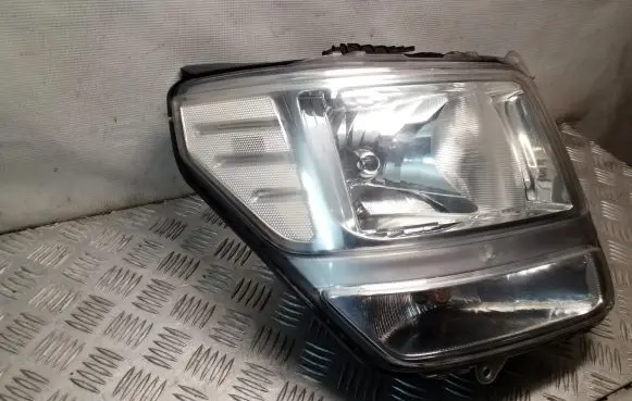 Dodge Nitro Headlight/headlamp