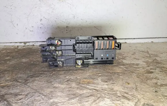 Mercedes-Benz ML W164 Positive wiring loom 2115452601