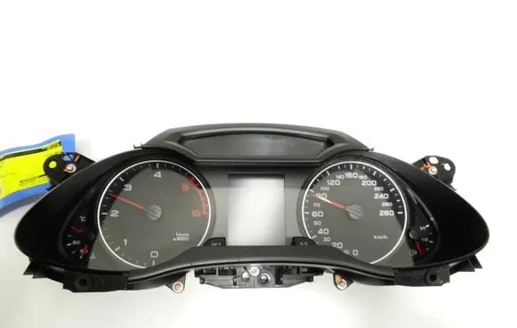 Speedometer (instrument cluster)